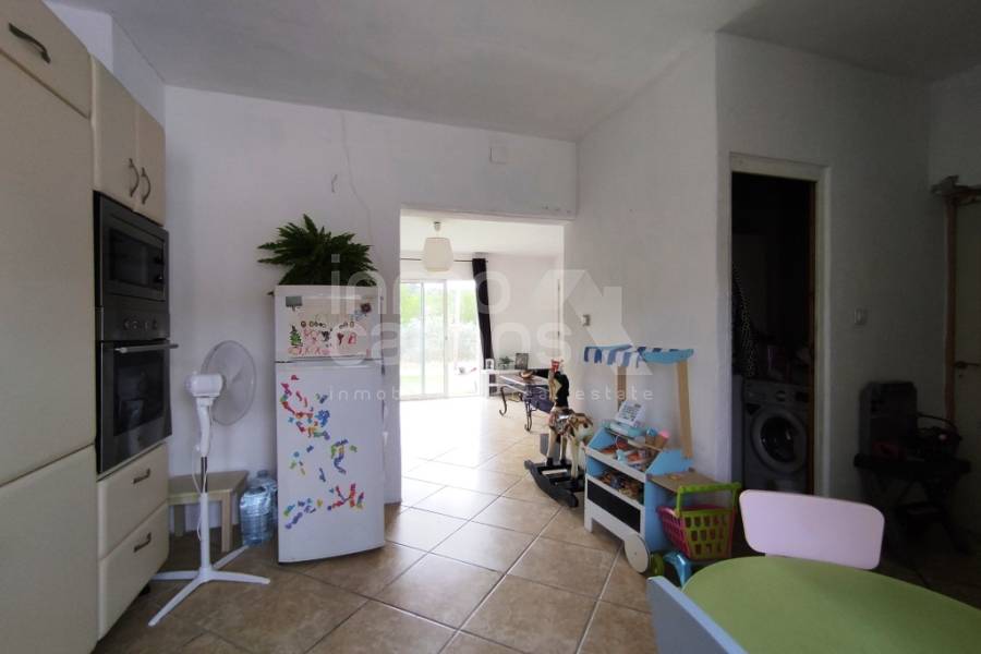 Te koop - Landhuis - Millena