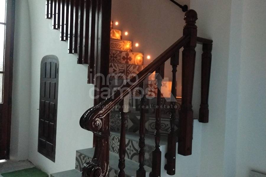 Te koop - Stadhuis - Beniarjó