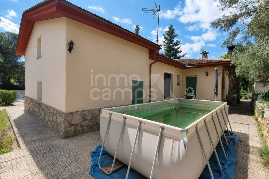 Te koop - Villa - Alcoy - Urbanizaciones