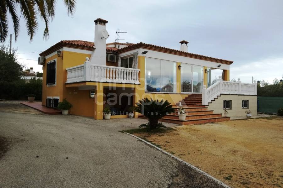 Te koop - Landhuis - Ontinyent