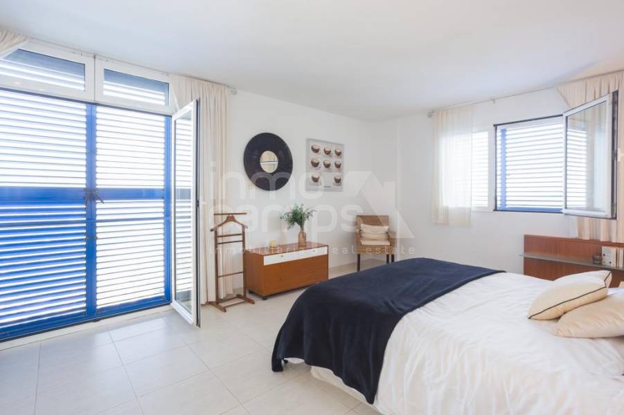 Venta - Chalet - Denia