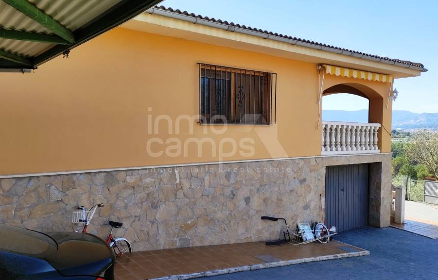 Venta - Chalet - Benillup