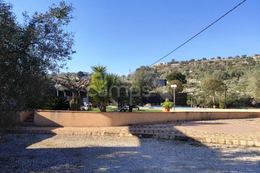 Te koop - Villa - Gorga