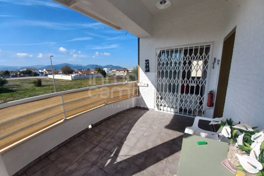 Venta - Chalet Pareado - Oliva