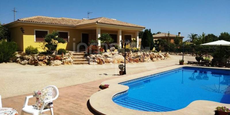 Villa for sale in Ontinyent 