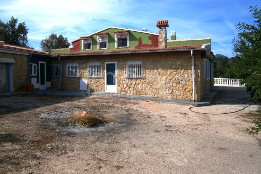 Te koop - Landhuis - Cocentaina