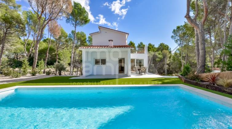 Villa - For sale - Altea - Altea