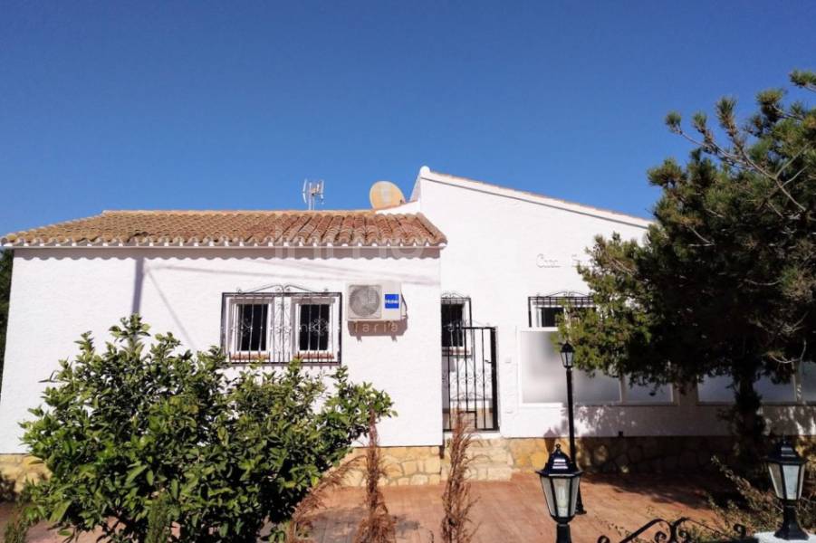 Venta - Chalet - Albir