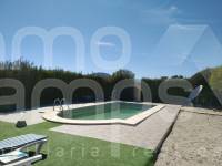 Te koop - Landhuis - Millena