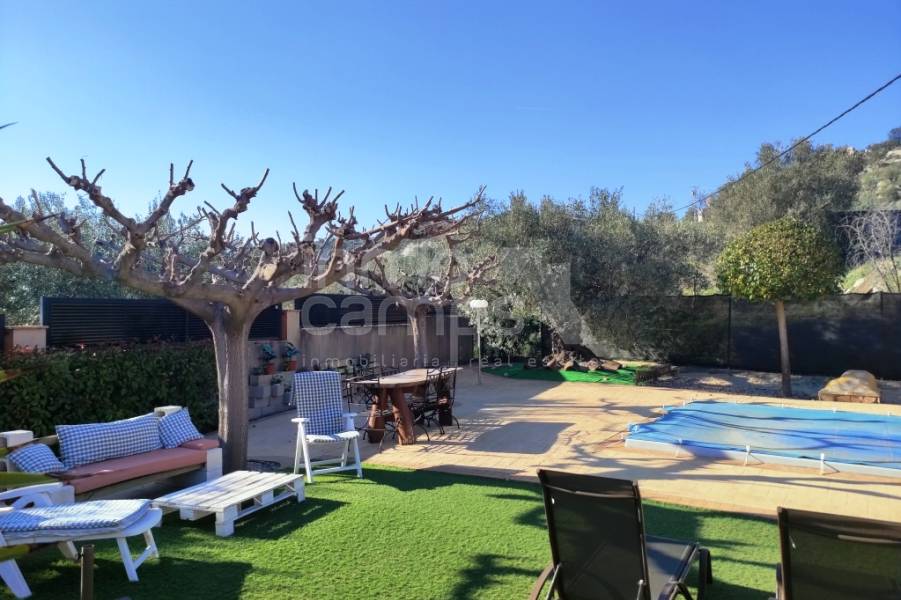 Te koop - Villa - Gorga