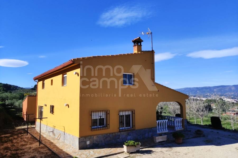 Venta - Casa de Campo - Ontinyent