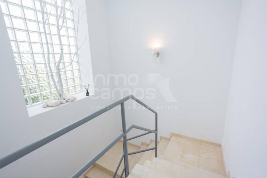 Venta - Chalet - Denia