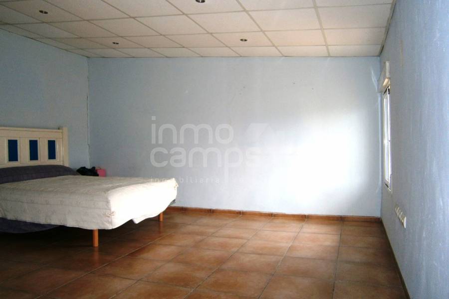 Venta - Casa de Campo - Ontinyent
