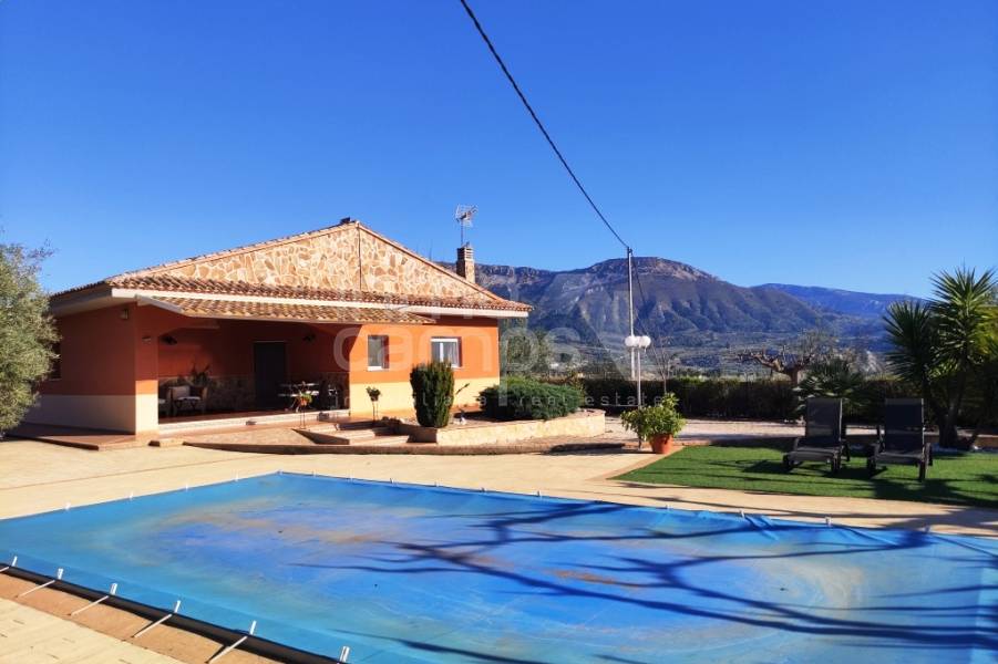 Te koop - Villa - Gorga