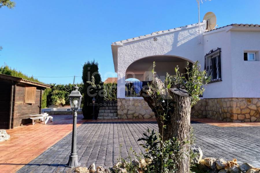 Venta - Chalet - Albir