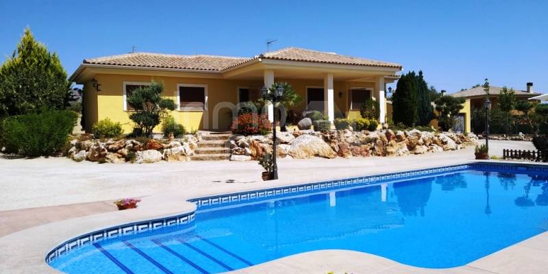 Verkoop je huis in Ontinyent snel met deze trucs