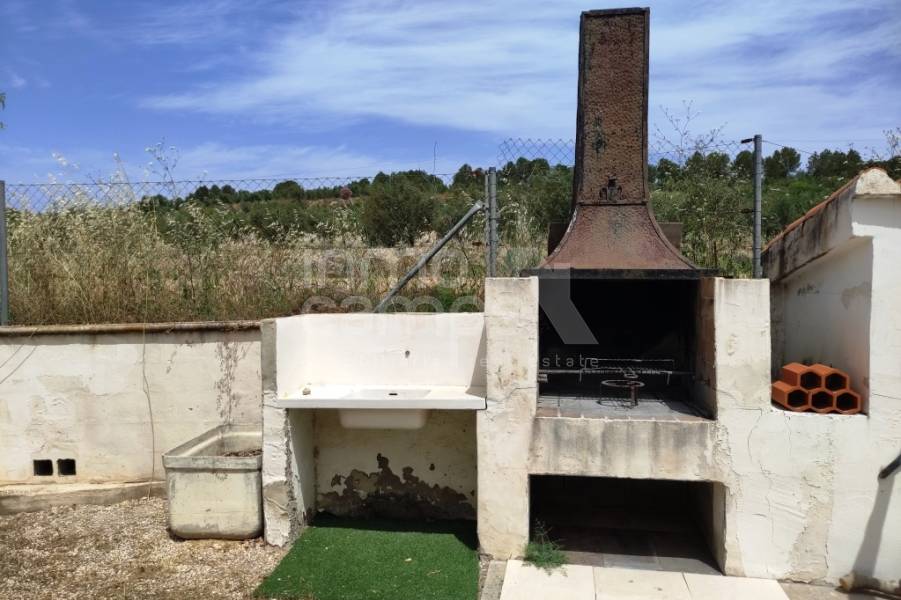 Te koop - Landhuis - Millena