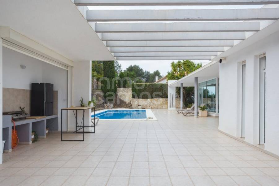 Venta - Chalet - Denia