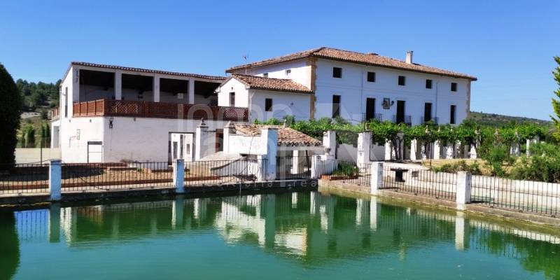 Finca for sale in Alfafara 