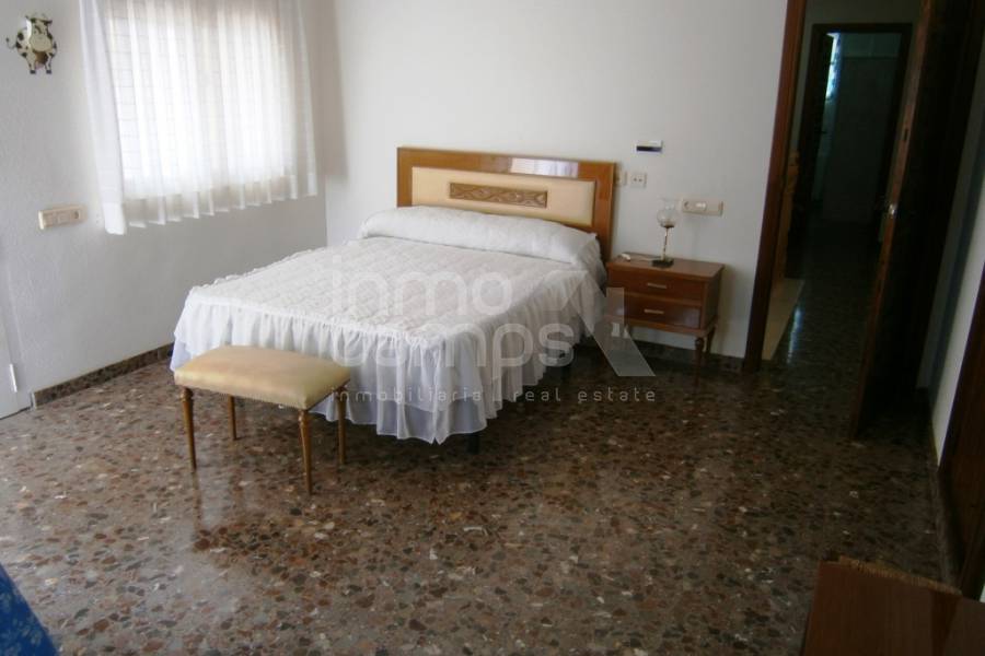 Venta - Casa de Campo - Ontinyent