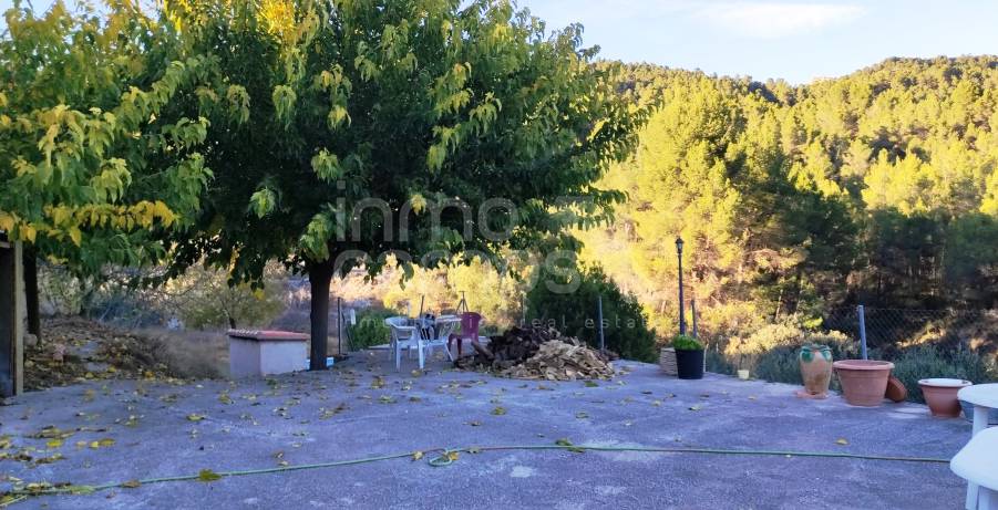 For sale - Finca - Alcoy