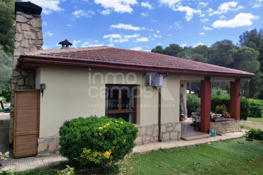 Te koop - Villa - Alcoy - Urbanizaciones