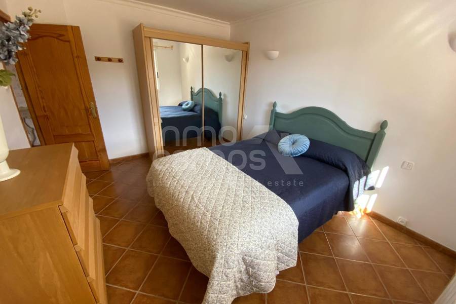 Te koop - Landhuis - Millena