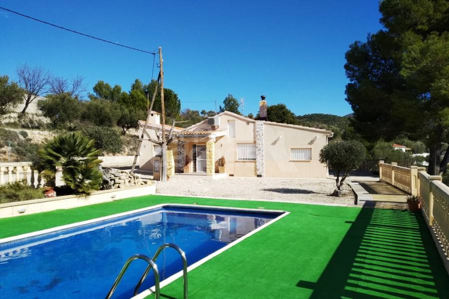 For sale - Country House - Millena