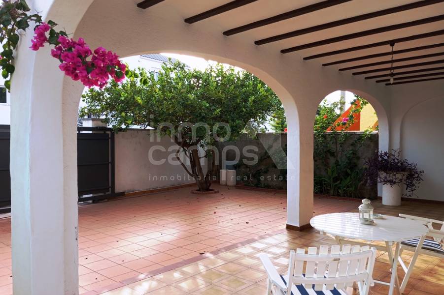 For sale - Villa - Oliva