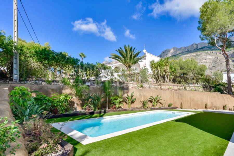 For sale - Villa - Altea
