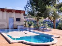 Te koop - Villa - Alcoy