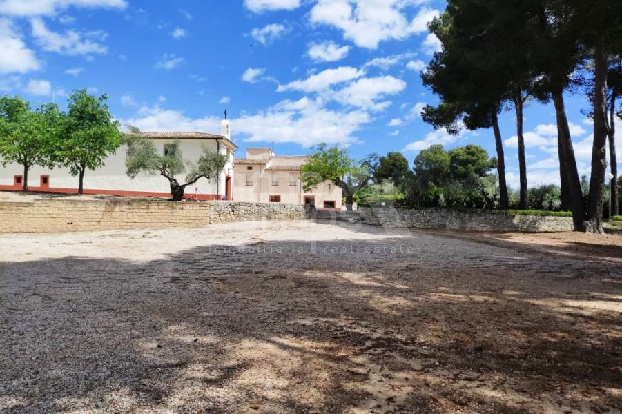 Te koop - Villa - Alcoy - Urbanizaciones