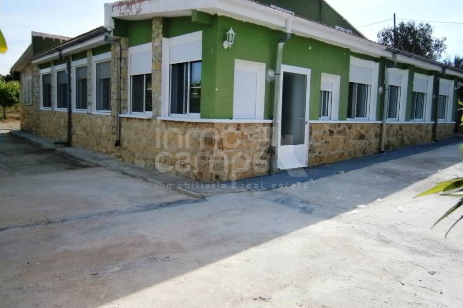 Te koop - Landhuis - Cocentaina