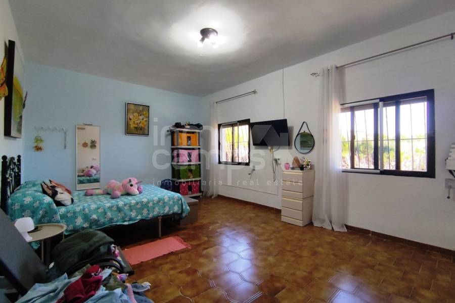 Te koop - Villa - Alcocer de Planes