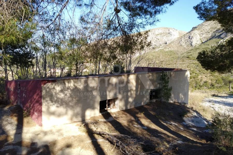 For sale - Finca - Ontinyent