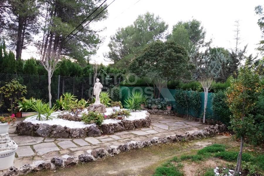 Te koop - Landhuis - Ontinyent