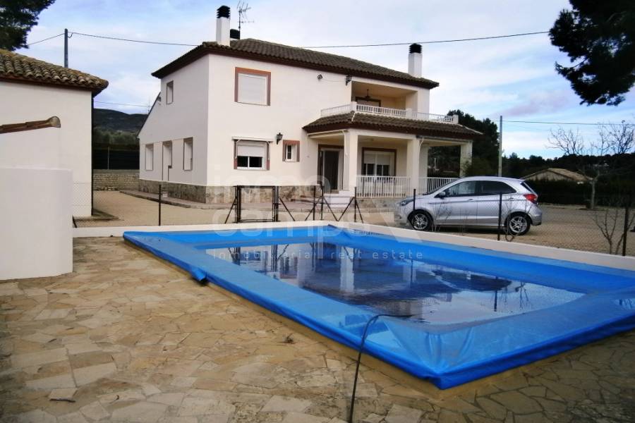 Venta - Casa de Campo - Ontinyent