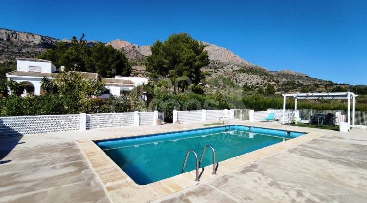 Villa - Te koop - Alcocer de Planes - Alcocer de Planes