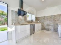 For sale - Villa - Altea