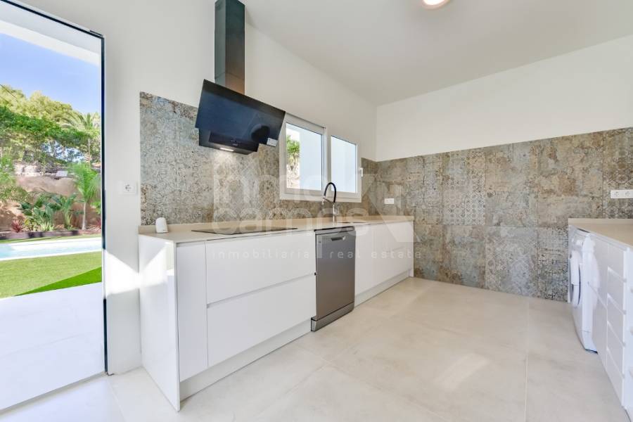 For sale - Villa - Altea