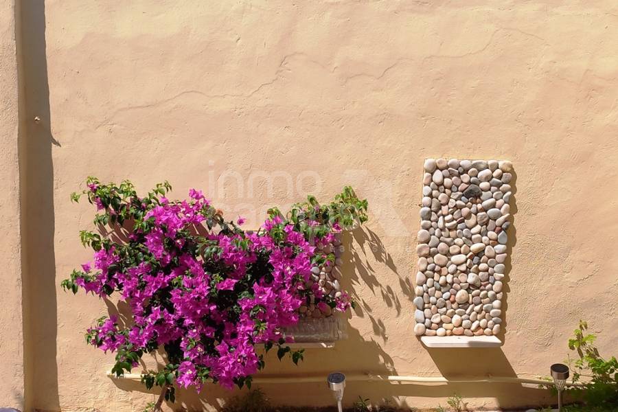 For sale - Villa - Denia