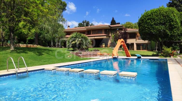 Villa - For sale - Cocentaina - Cocentaina