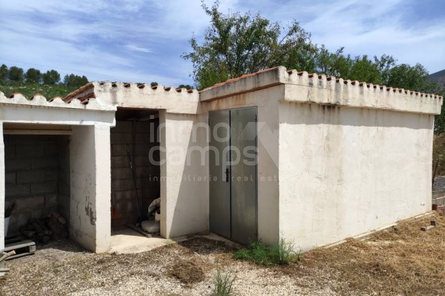 Te koop - Landhuis - Millena