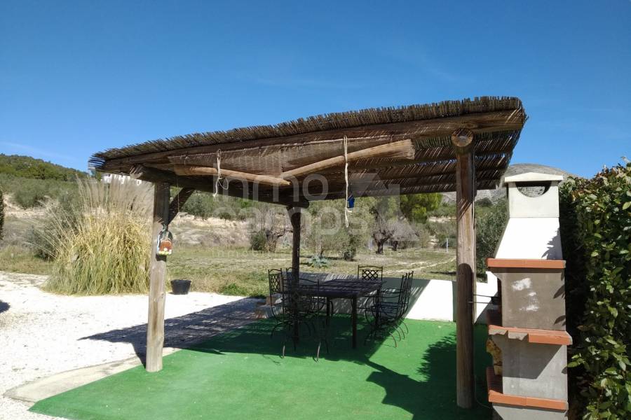 For sale - Country House - Millena