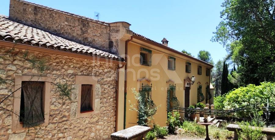 Te koop - Finca - Alcoy