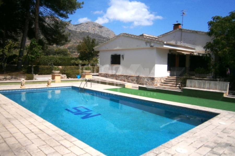 Venta - Casa de Campo - Gaianes