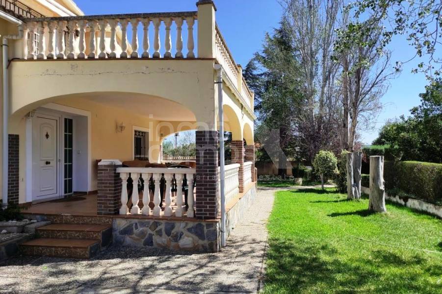 For sale - Villa - Gaianes