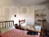 For sale - Finca - Ontinyent