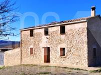 Traditional farmhouse for sale in Bocairent