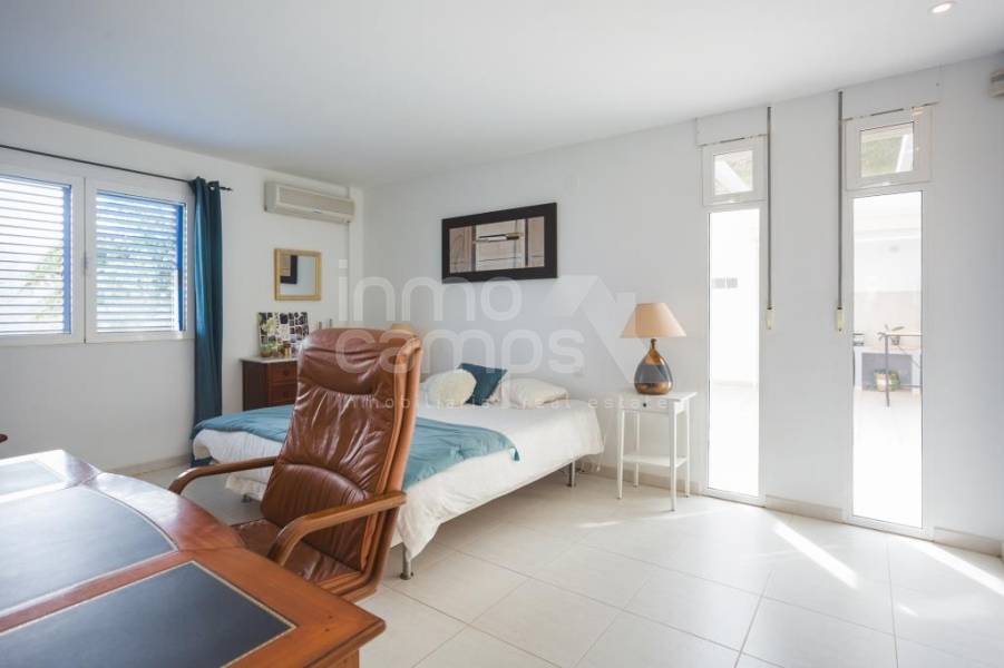 Venta - Chalet - Denia